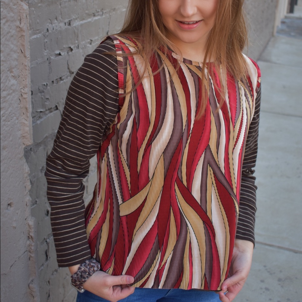 medium vest/tank top